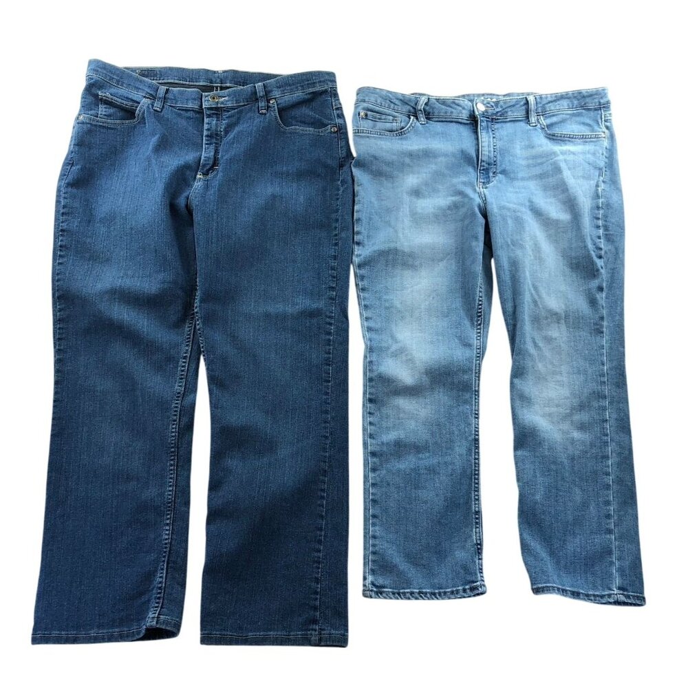 2 Lee Womens Jeans Size 18P Lot Of Two Blue Denim Straight Leg Mid Rise Casual
